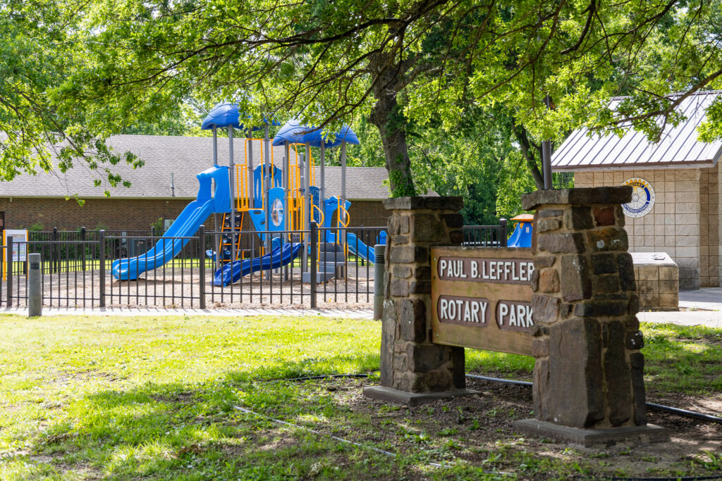 Park ribbon cutting, dedication