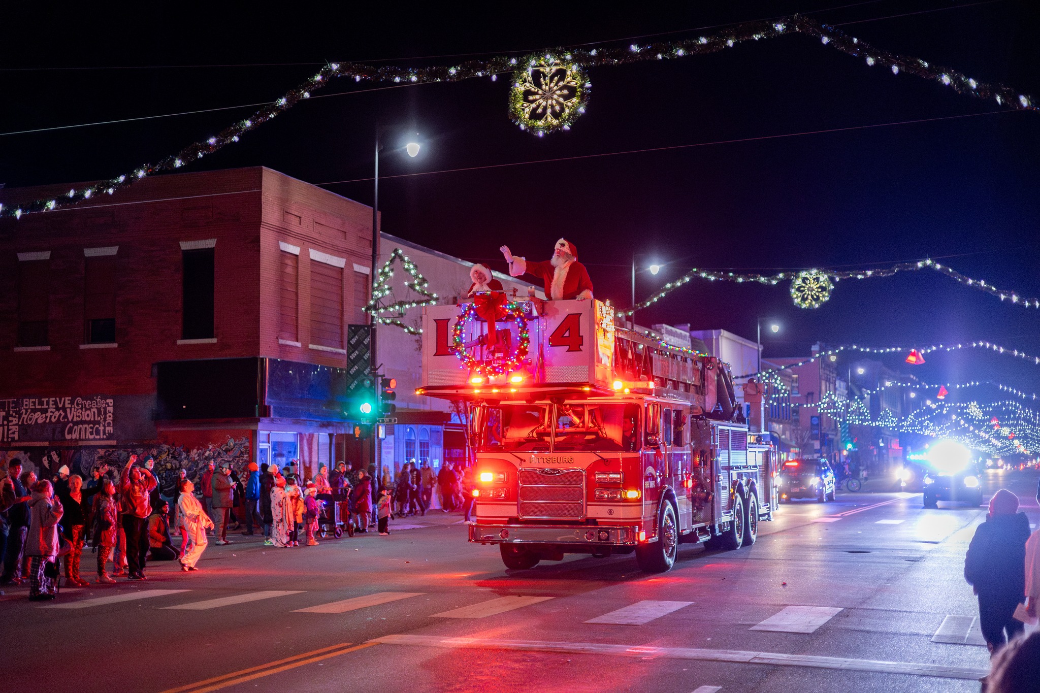 Pittsburg Christmas Parade